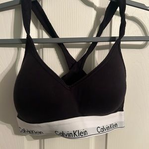 Calvin Klein Black sports bra with padding size Medium